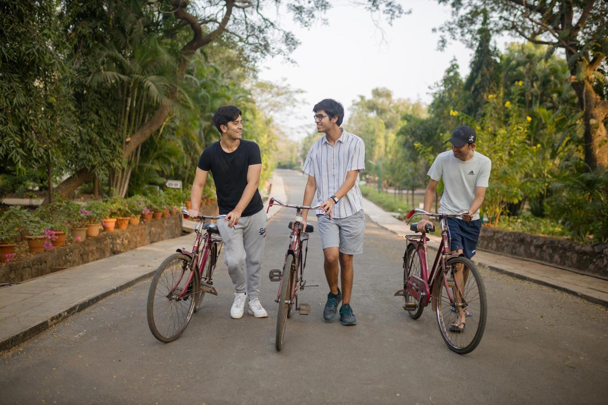 Modi'S Resort, Karjat Exteriör bild